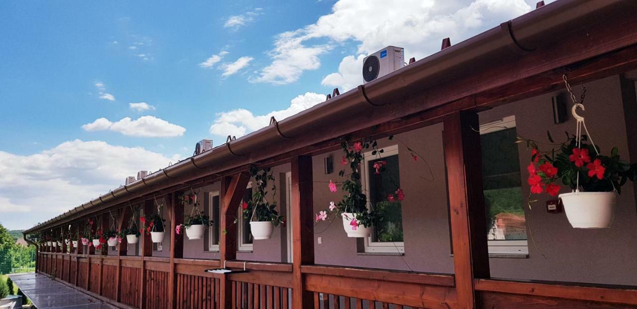 Sweet Life Wellness Apartments Egerszalók Eksteriør bilde